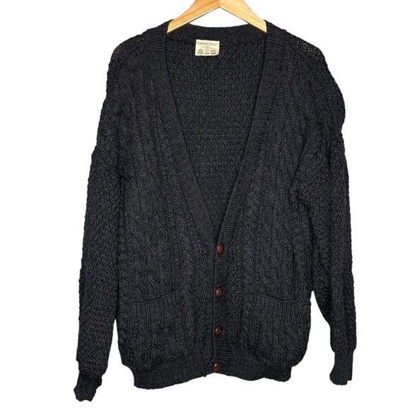 Vintage wool fisherman cable knit sweater Aran Cottage Knits Men's Black gray XL